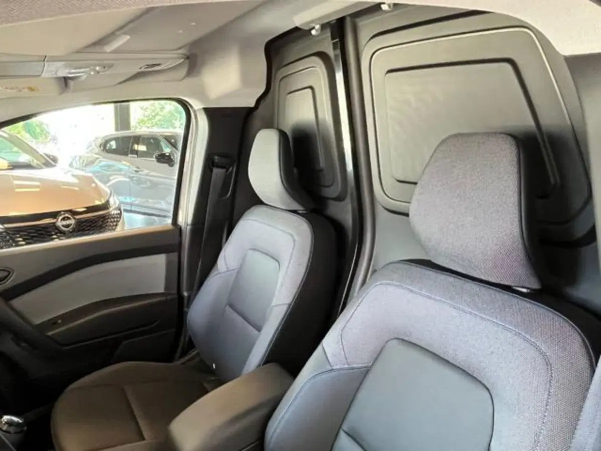 Nissan Townstar nuova a Como (17)