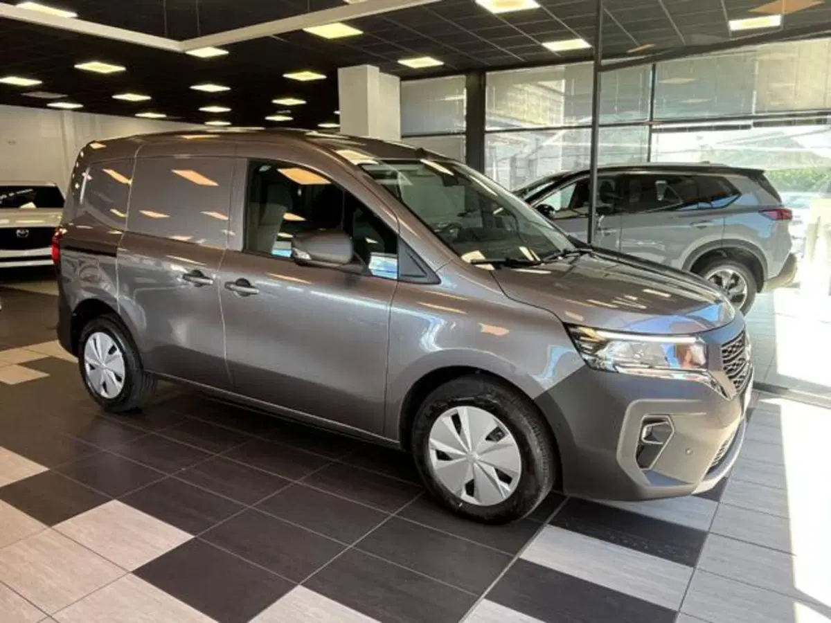 Nissan Townstar nuova a Como (2)