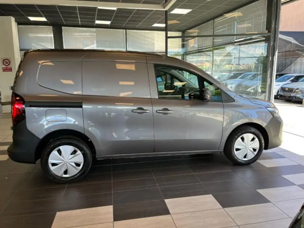 Nissan Townstar nuova a Como (6)