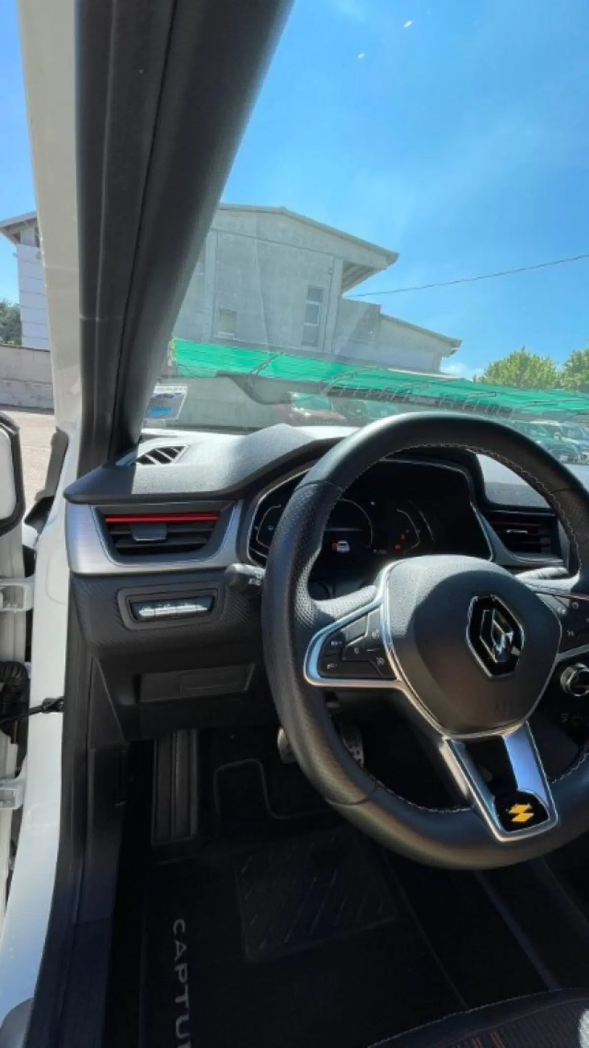 Renault Captur usata a Novara (11)