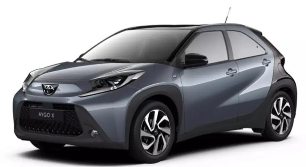 Toyota Aygo X nuova a Roma (3)