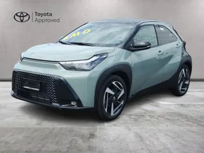 Toyota Aygo X 1.5 hybrid e-cvt nuova a Roma