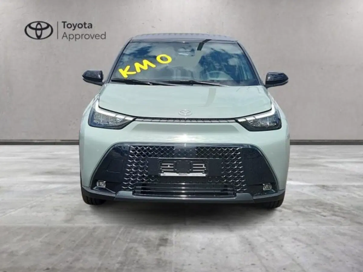 Toyota Aygo X nuova a Roma (13)