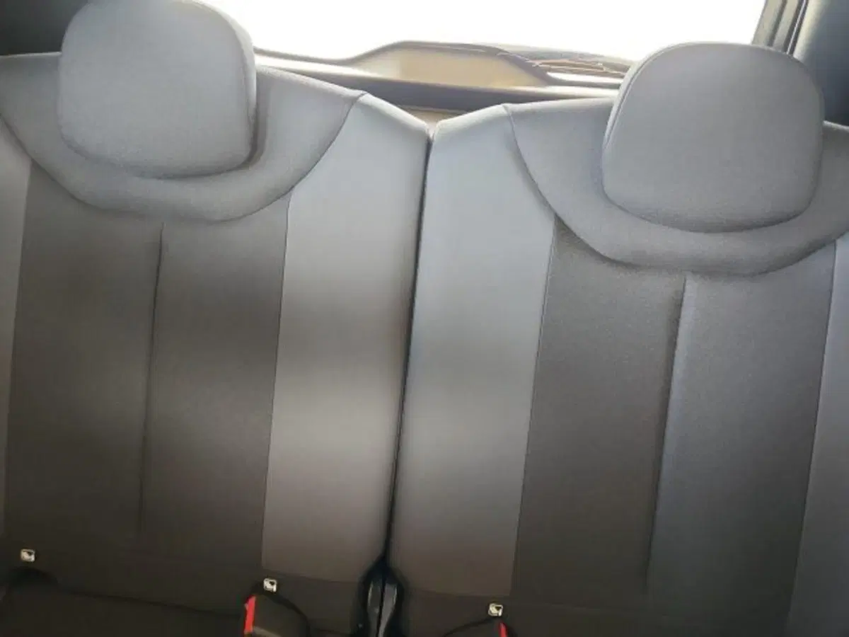 Toyota Aygo X nuova a Roma (11)