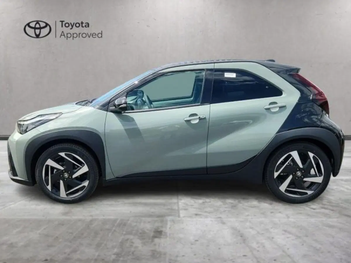 Toyota Aygo X nuova a Roma (3)