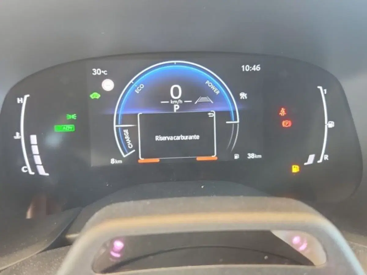 Toyota Aygo X nuova a Roma (9)