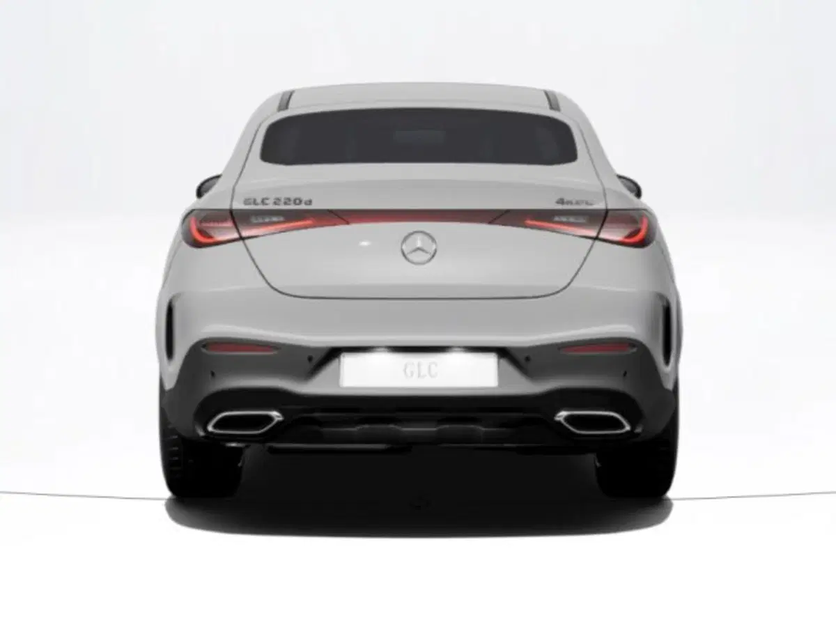Mercedes-Benz GLC nuova a Verona (4)