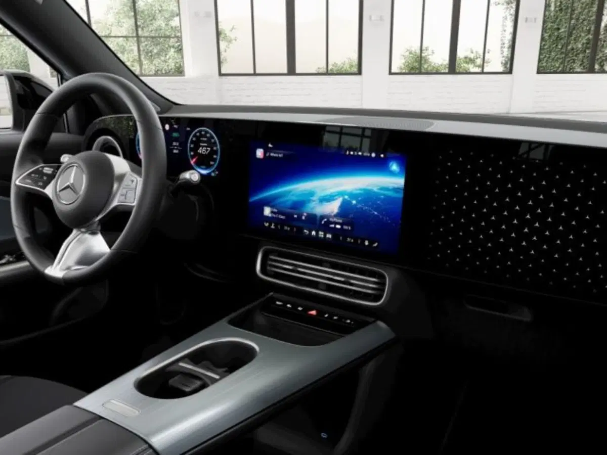 Mercedes-Benz GLB EQ nuova a Verona (5)