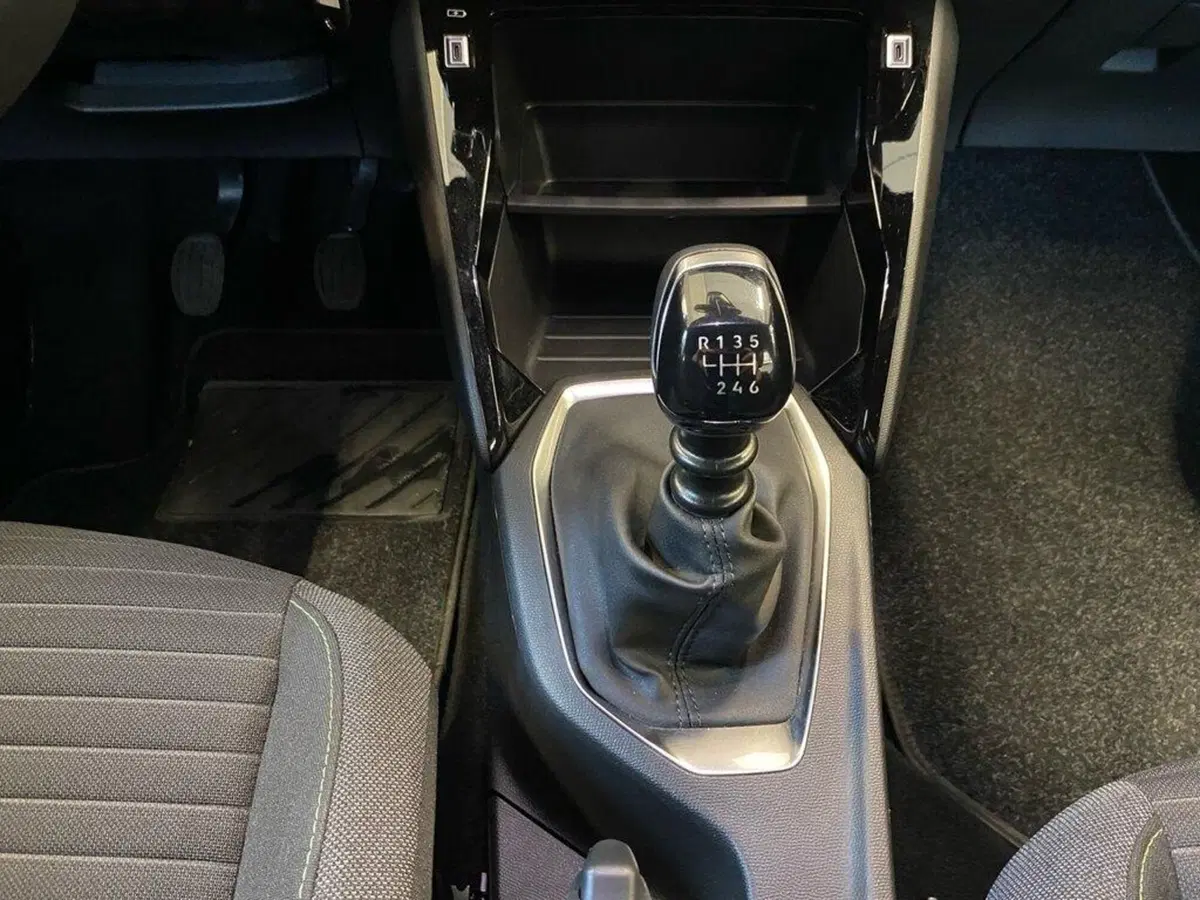 Peugeot 2008 usata a Torino (11)