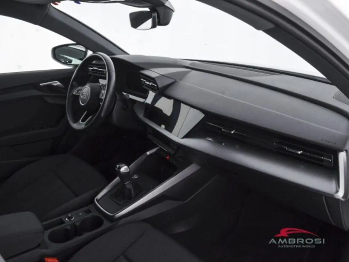 Audi A3 Sportback usata a Perugia (12)