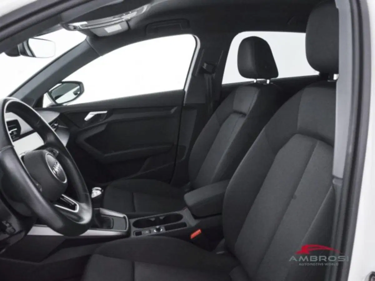 Audi A3 Sportback usata a Perugia (9)