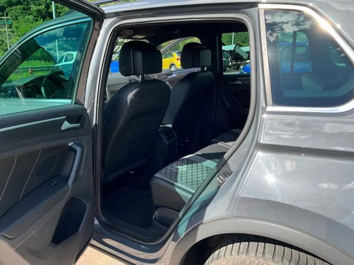 Volkswagen Tiguan usata a Sondrio (12)