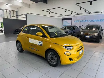 Fiat 500 1.0 hybrid Torino del 2025 usata a Vercelli