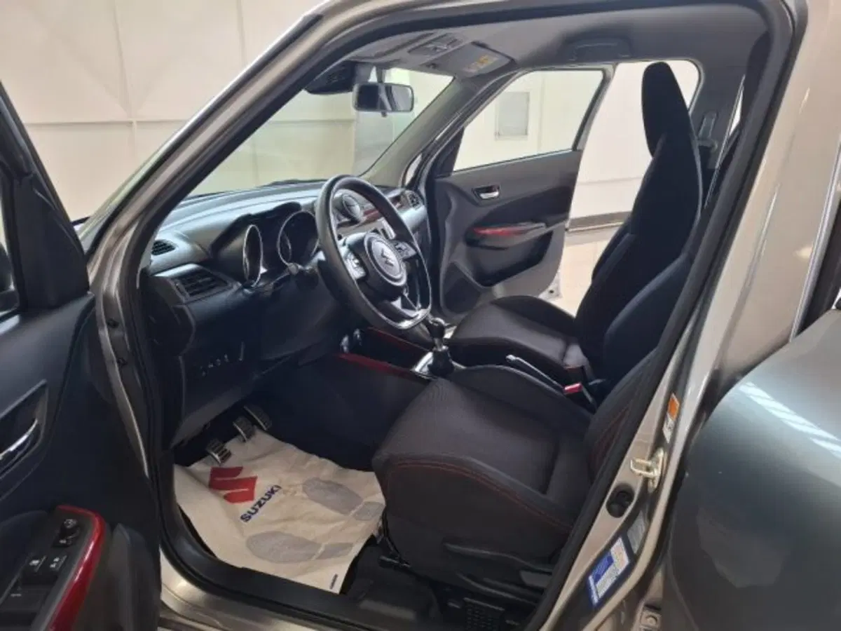 Suzuki Swift usata a Reggio Emilia (9)