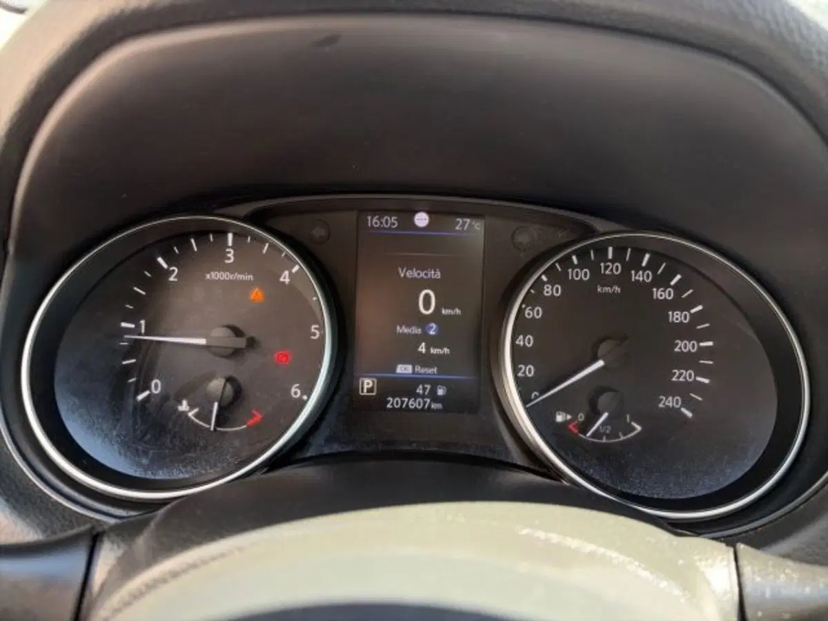 Nissan Qashqai usata a Sassari (10)