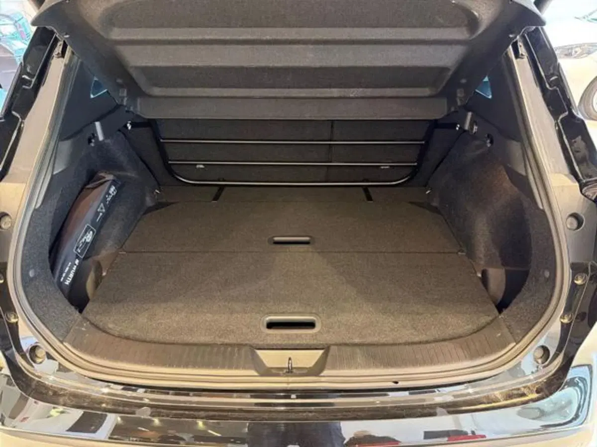 Nissan Qashqai usata a Sassari (14)
