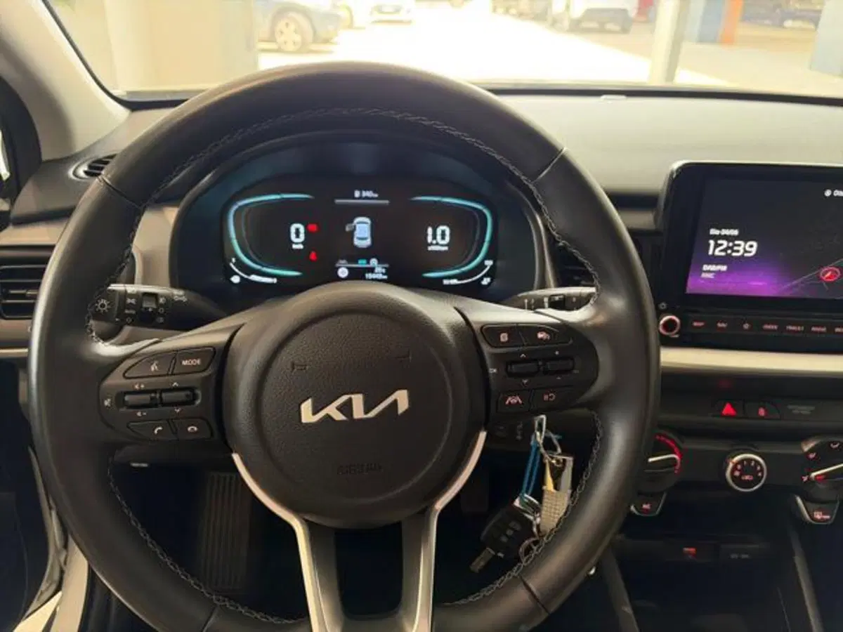 Kia Stonic usata a Sassari (8)