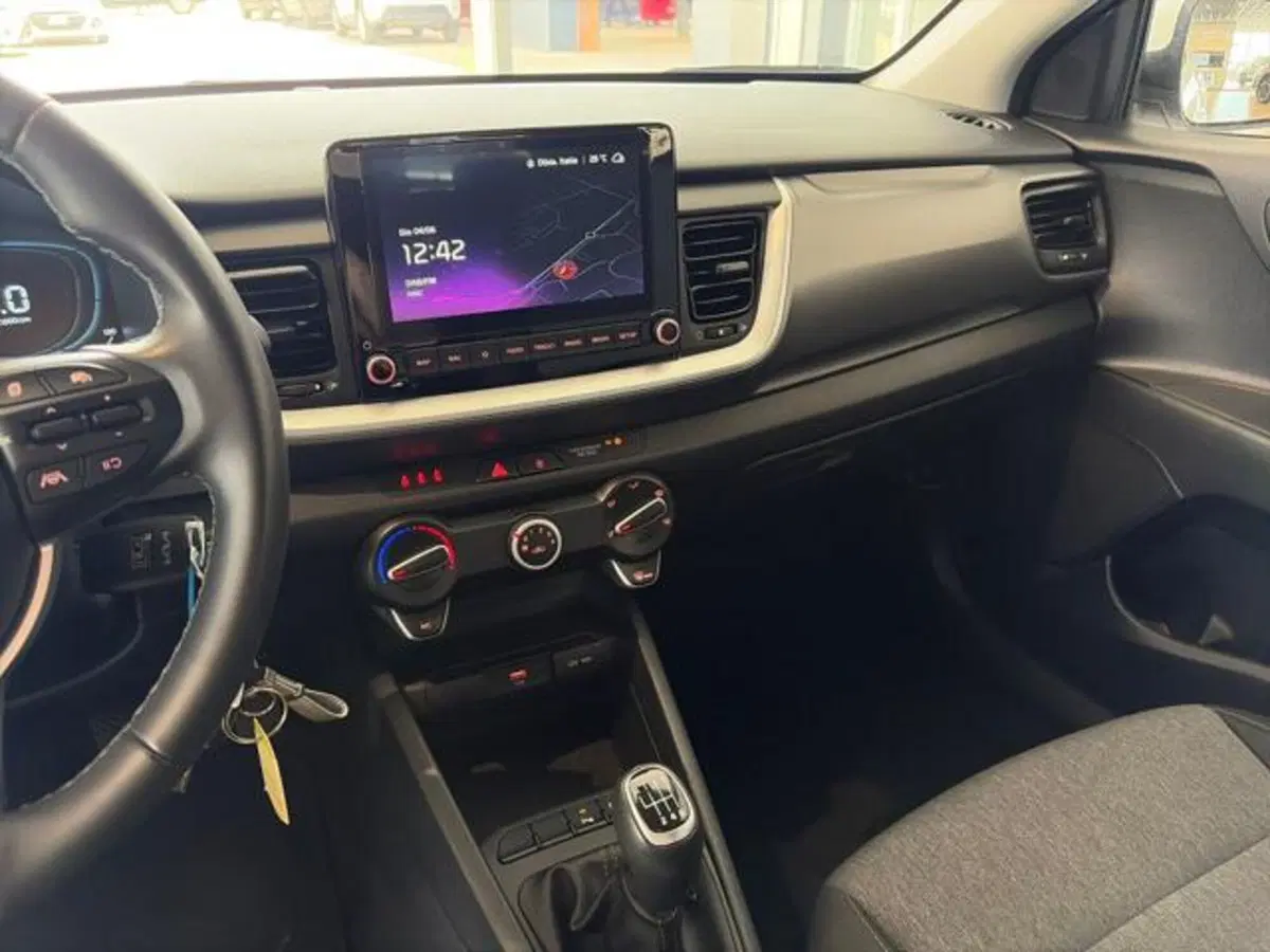 Kia Stonic usata a Sassari (9)