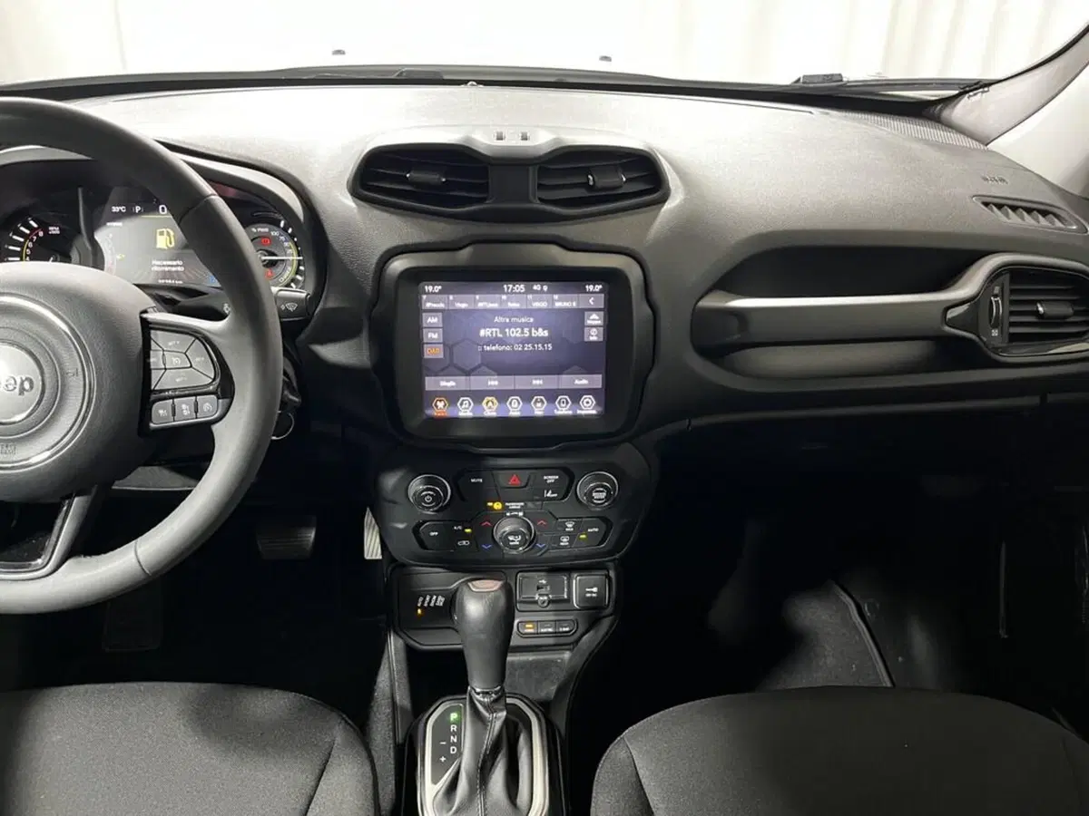 Jeep Renegade usata a Sondrio (14)