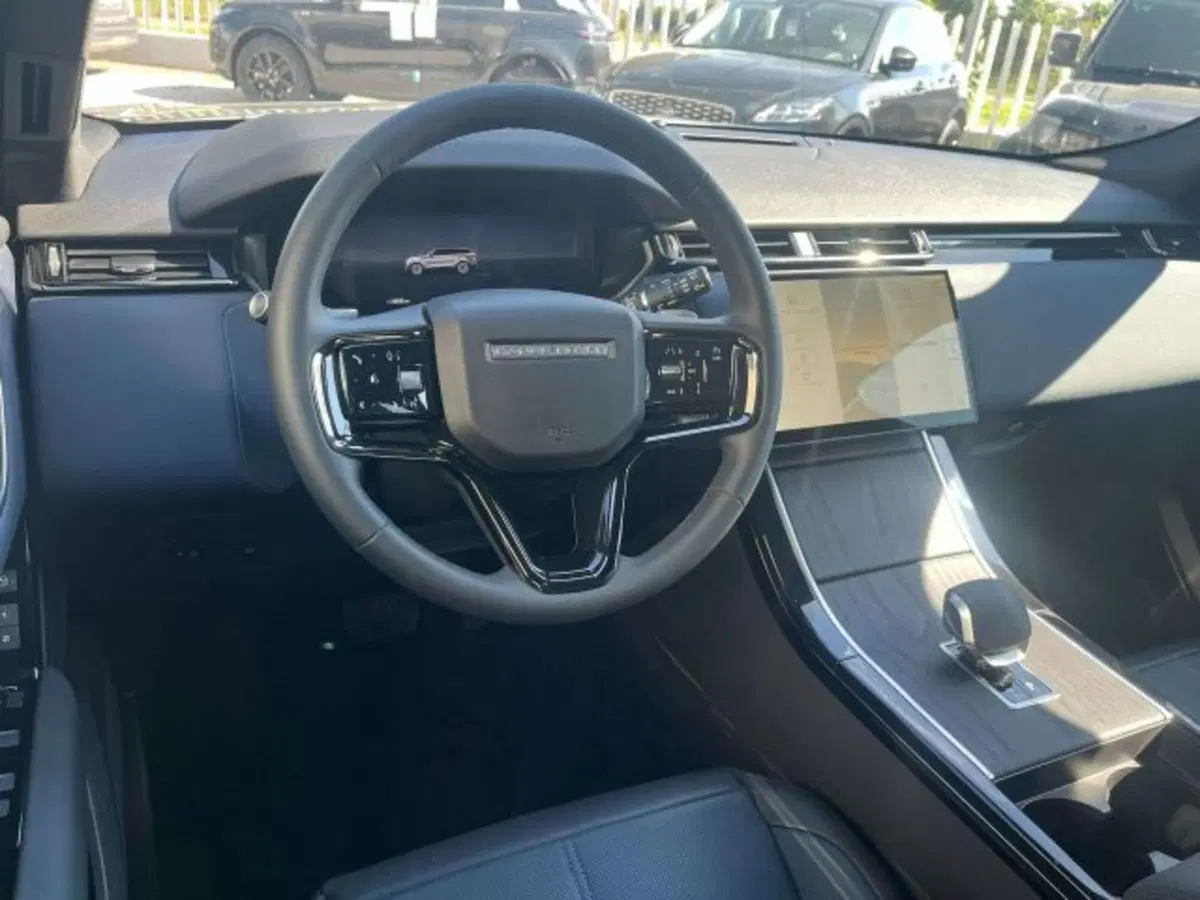 Land Rover Range Rover Velar usata a Firenze (12)