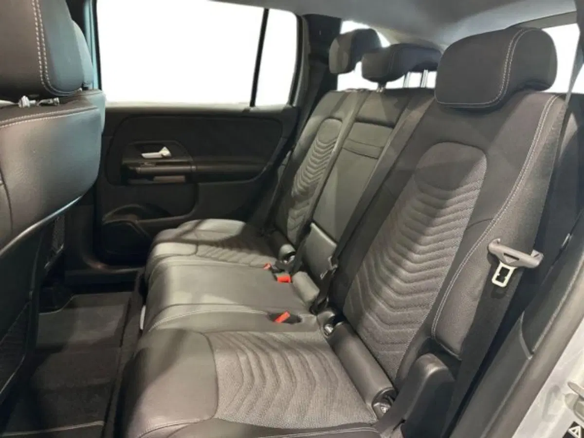Mercedes-Benz GLB usata a Avellino (15)
