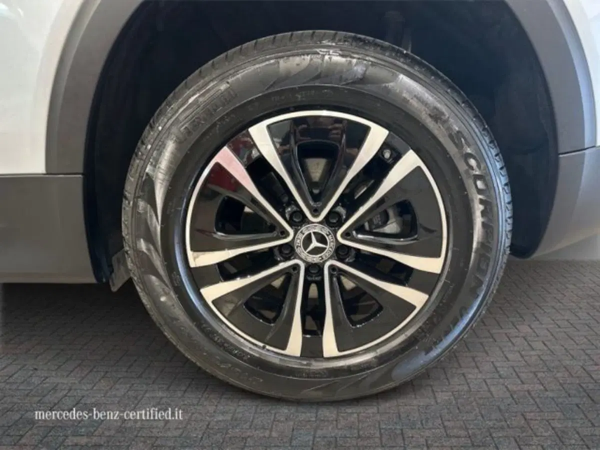 Mercedes-Benz GLB usata a Avellino (16)