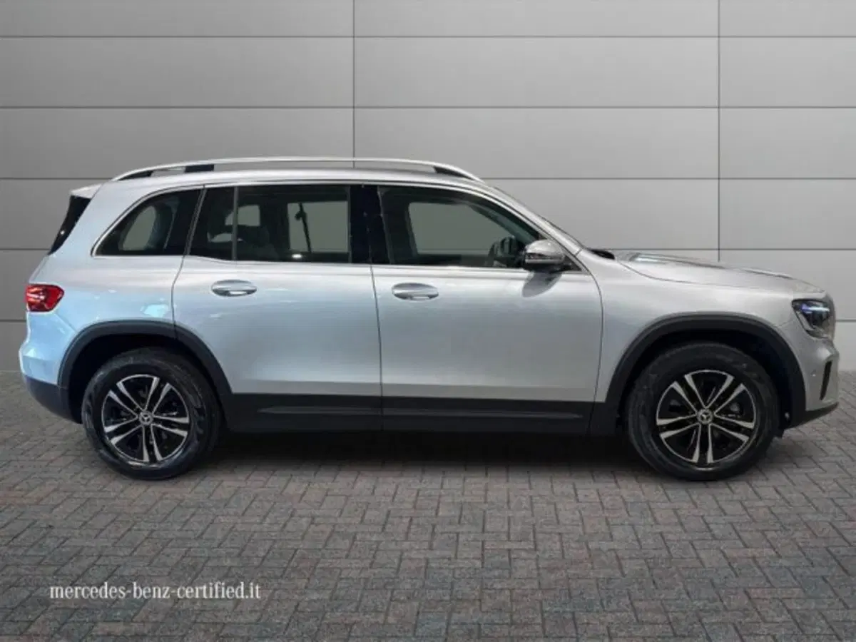 Mercedes-Benz GLB usata a Avellino (5)