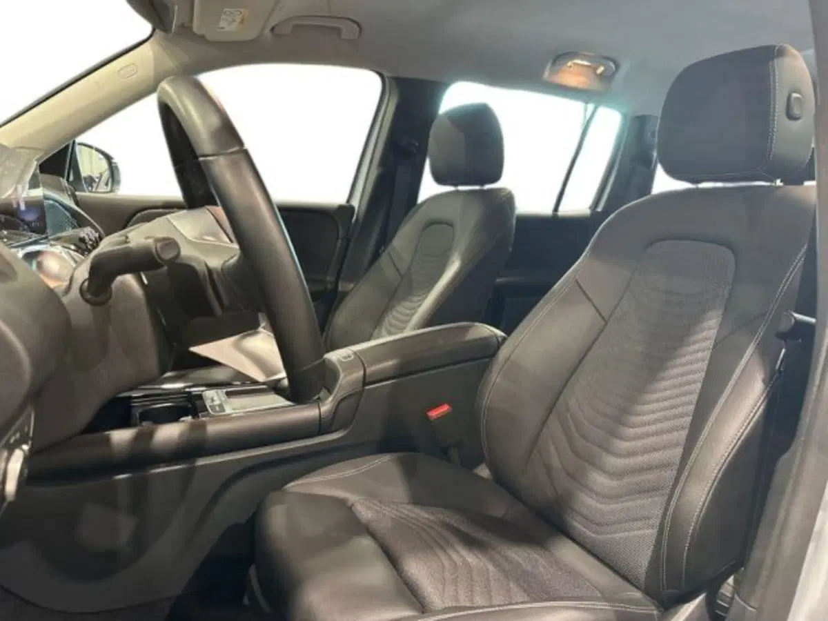 Mercedes-Benz GLB usata a Avellino (9)