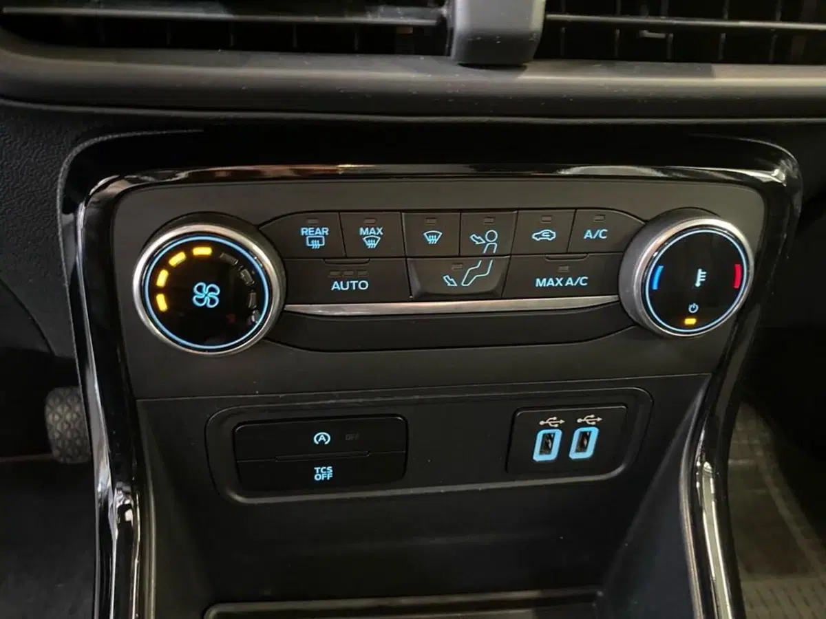 Ford EcoSport usata a Torino (11)