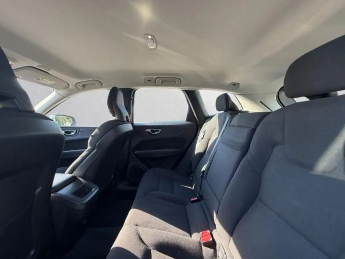 Volvo XC60 usata a Udine (7)