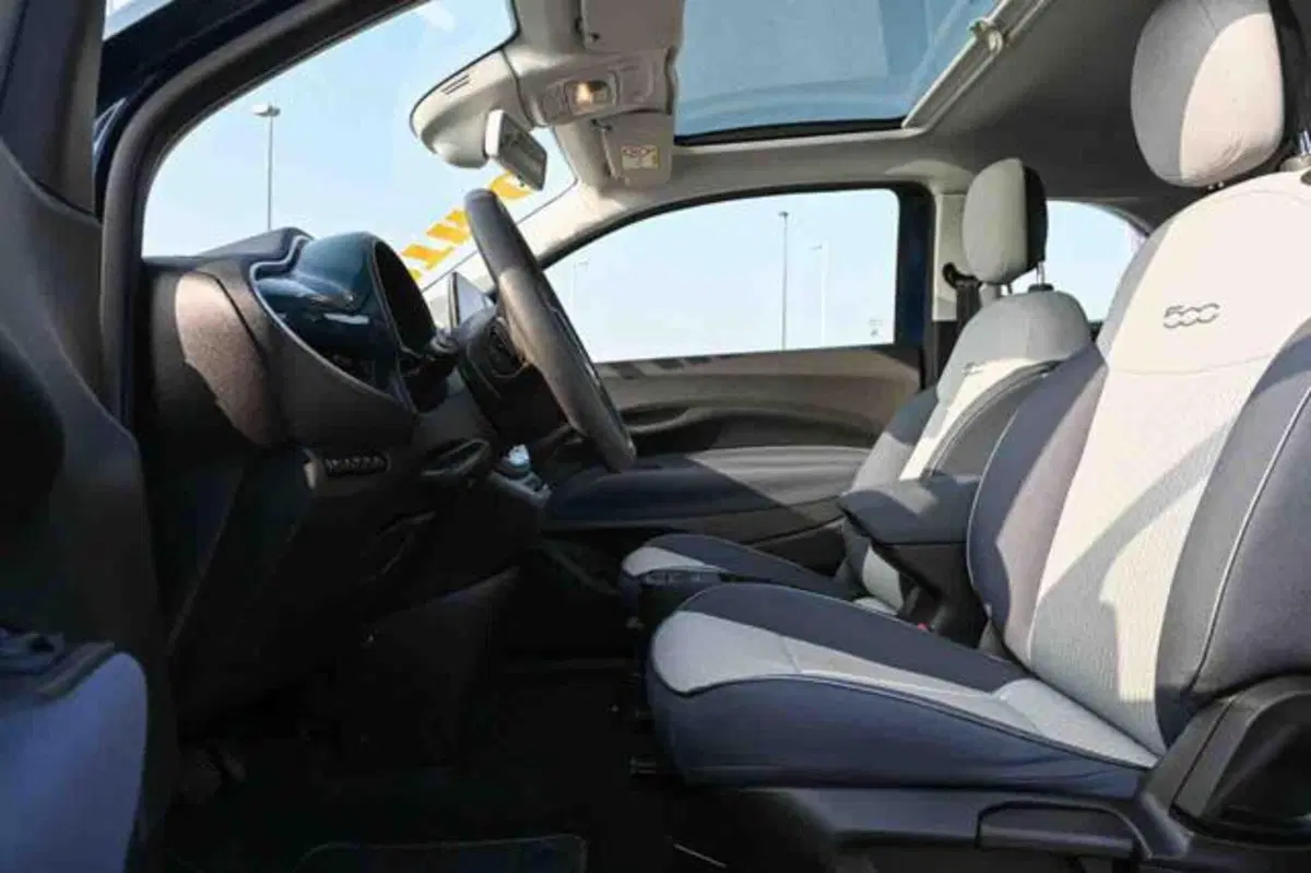 Fiat 500e usata a Torino (10)
