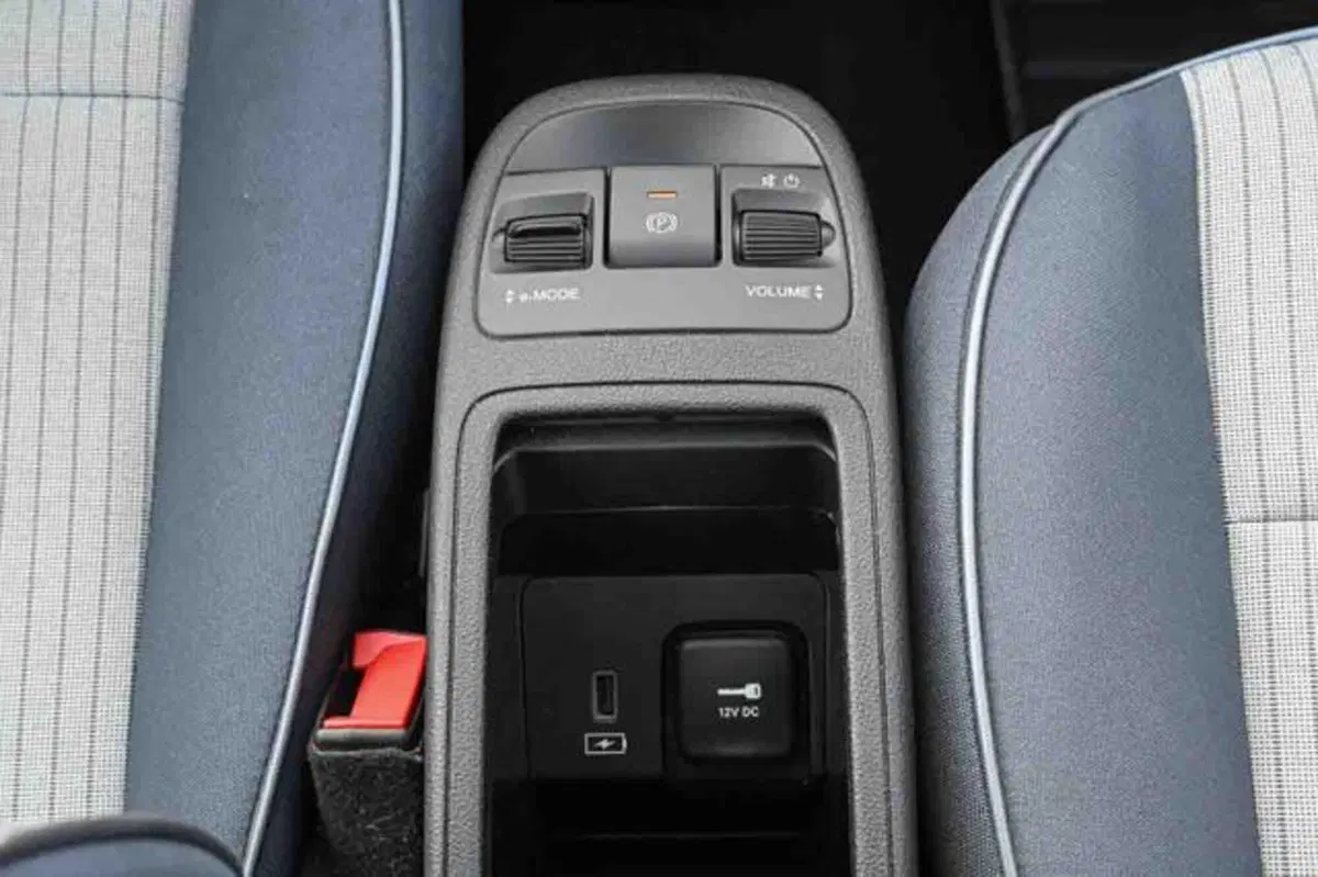 Fiat 500e usata a Torino (16)