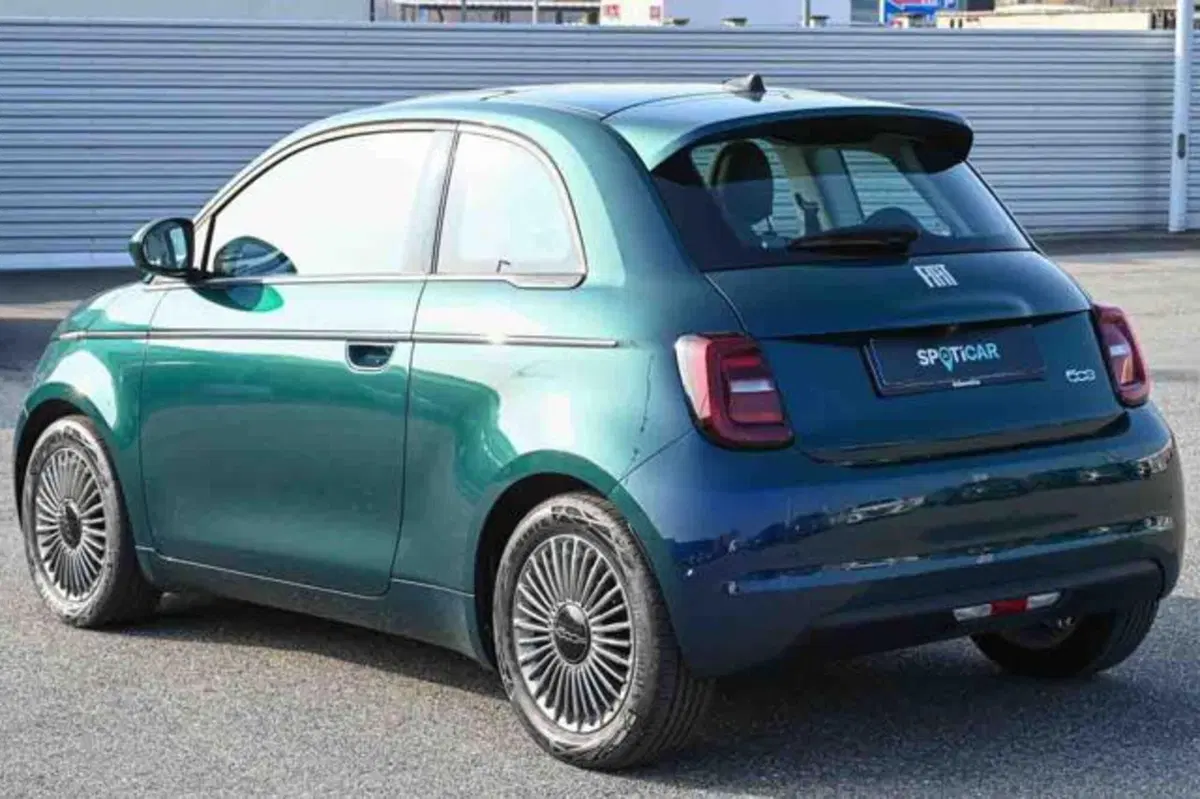 Fiat 500e usata a Torino (4)