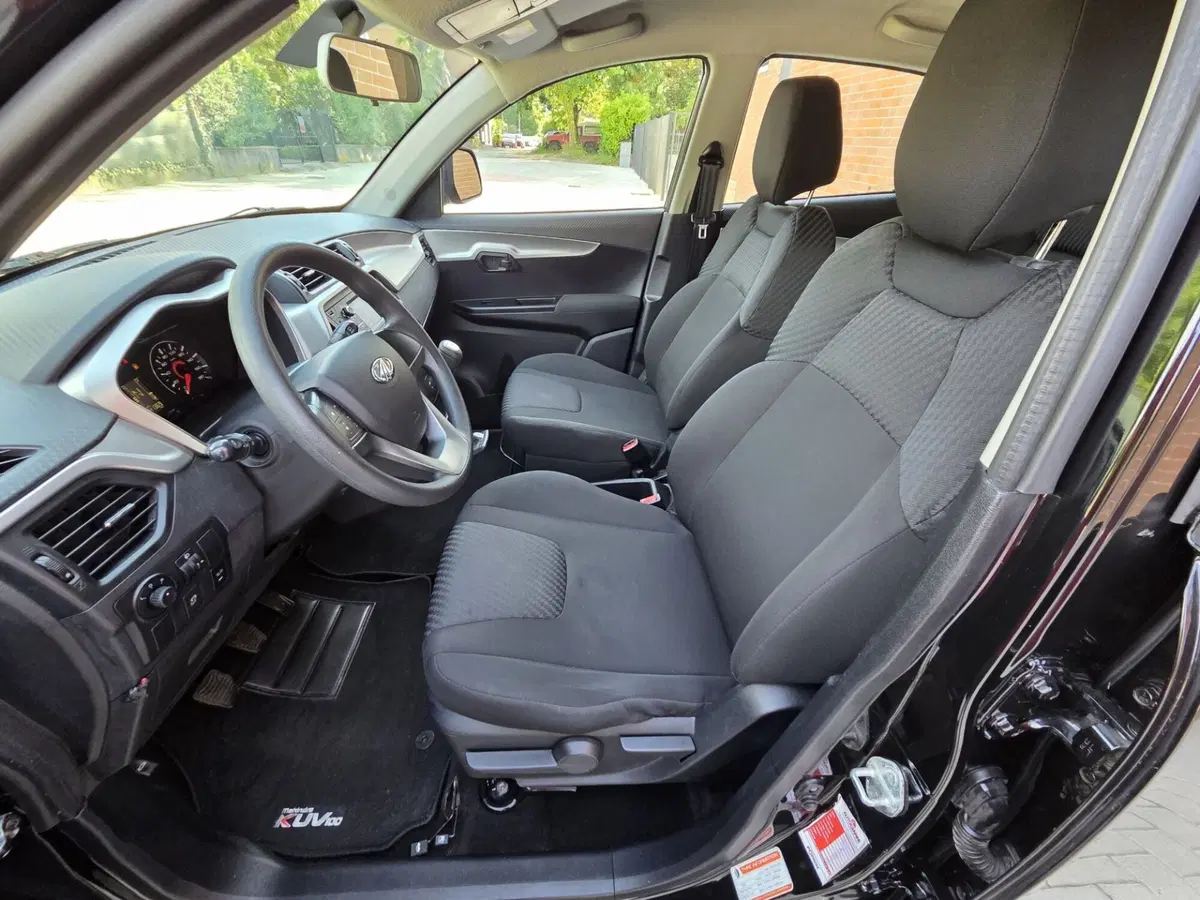 Mahindra KUV100 usata a Torino (7)