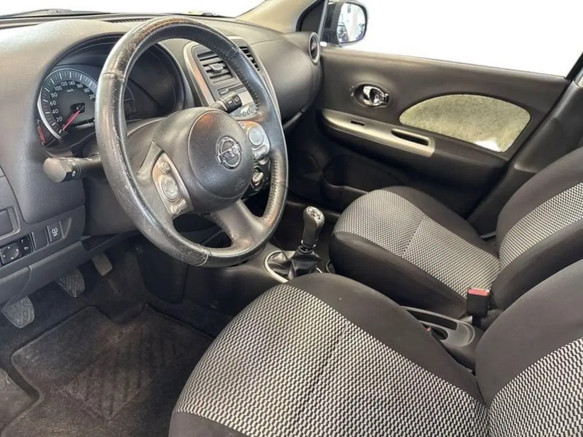 Nissan Micra usata a Prato (8)