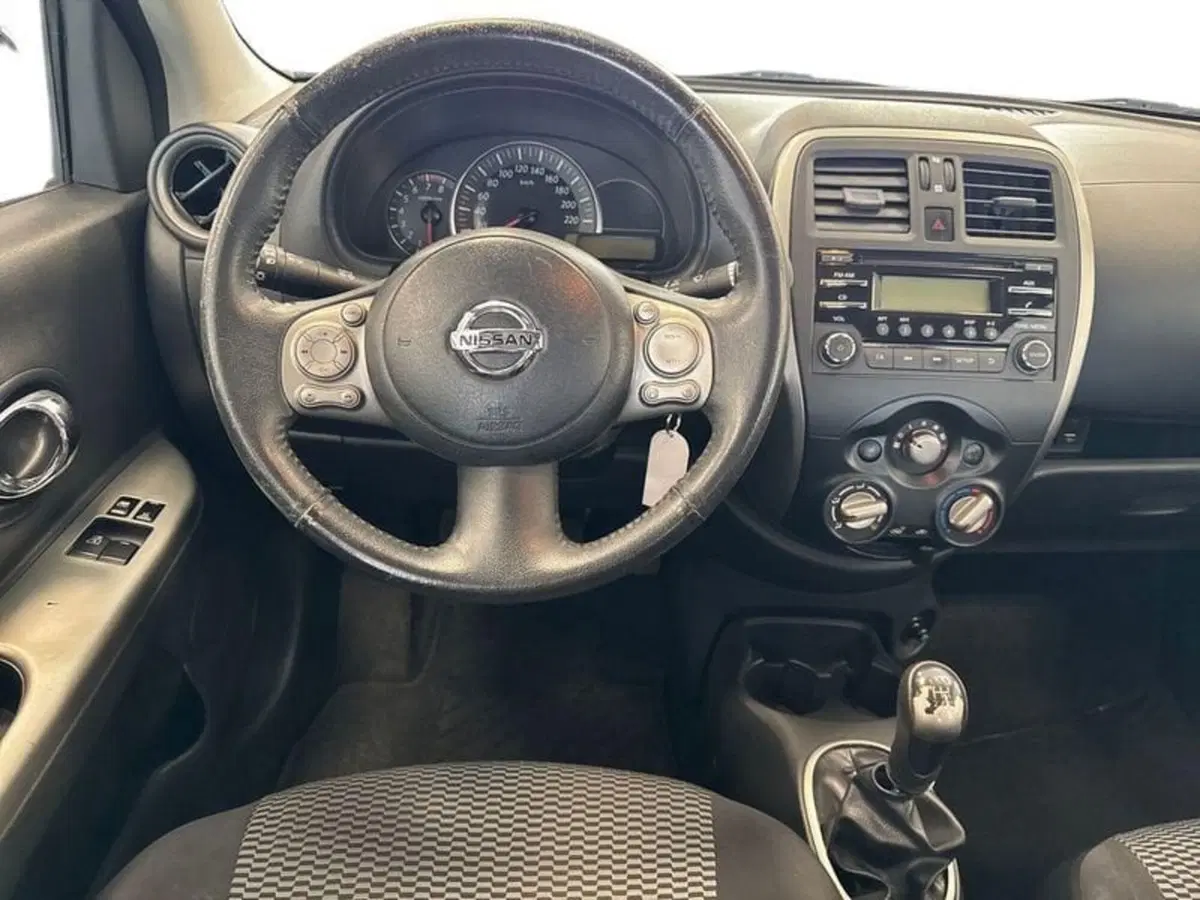 Nissan Micra usata a Prato (9)