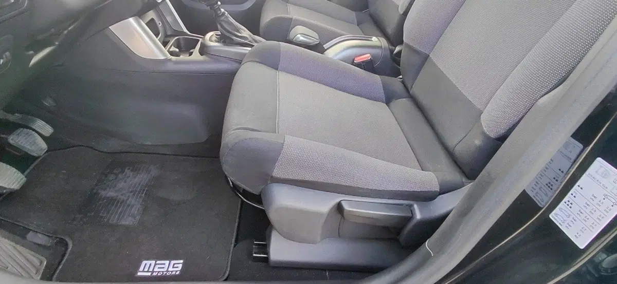 Citroen C3 Aircross usata a Cosenza (13)