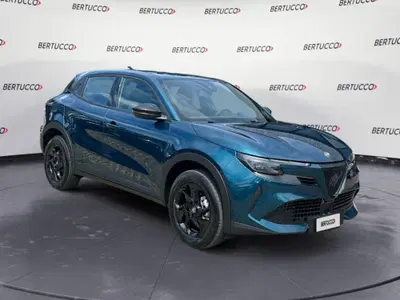 Alfa Romeo Junior 1.2 ibrida 145cv edct6 nuova a Verona
