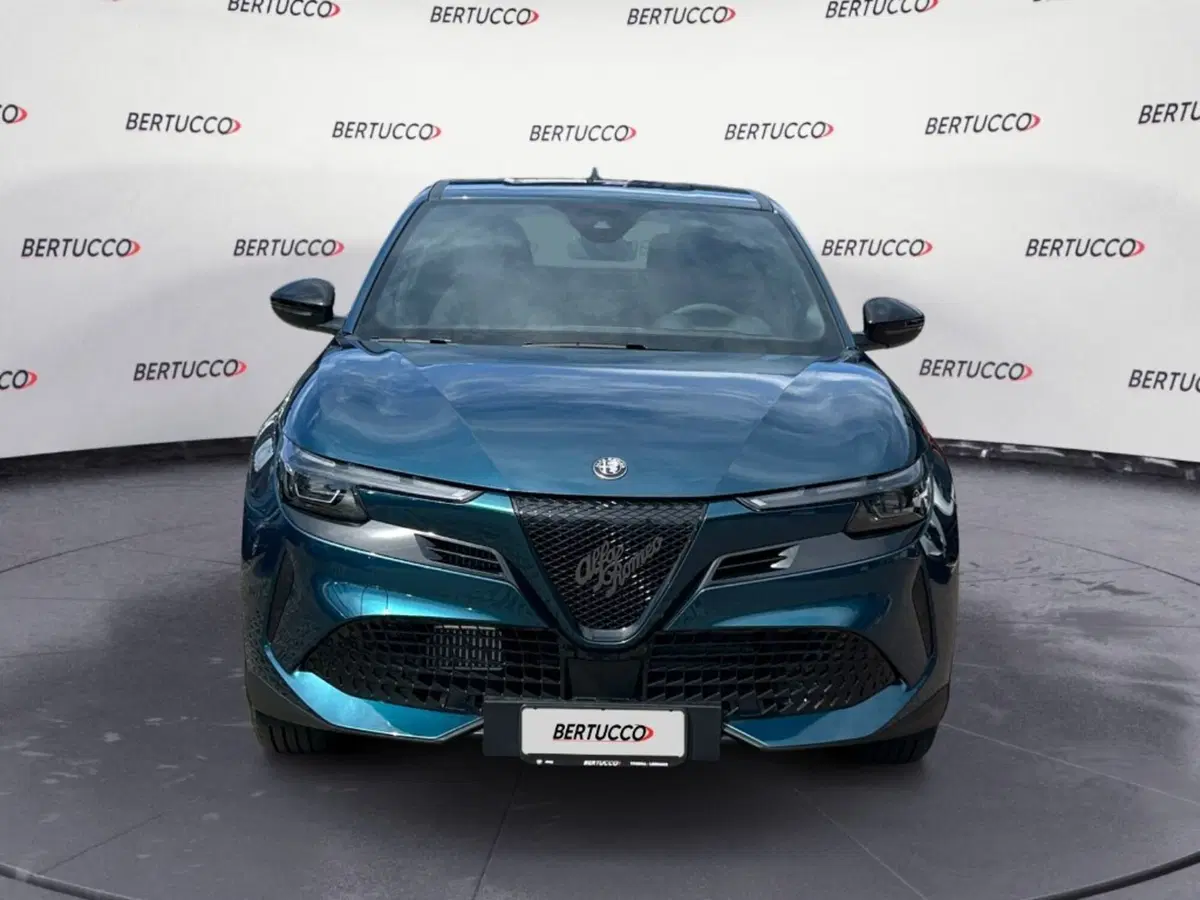 Alfa Romeo Junior nuova a Verona (2)