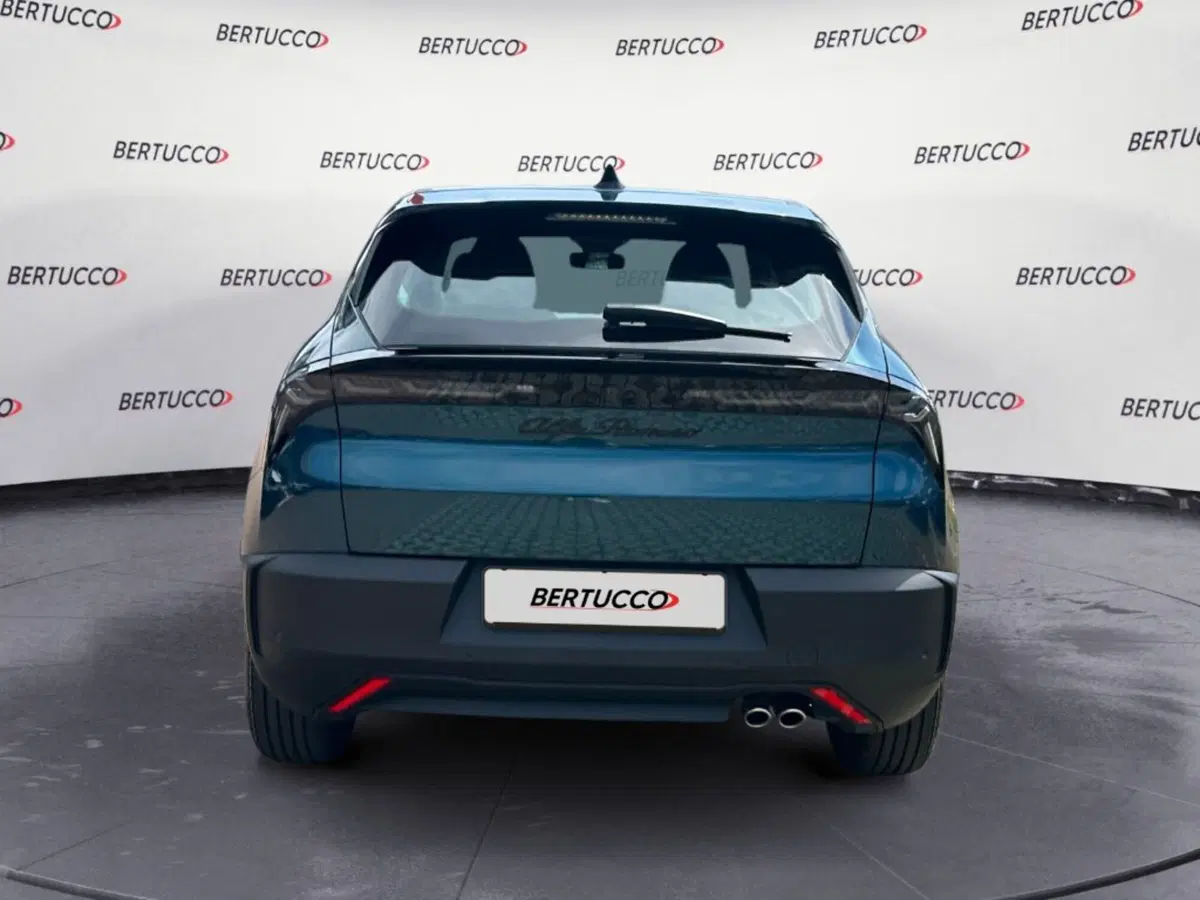 Alfa Romeo Junior nuova a Verona (5)