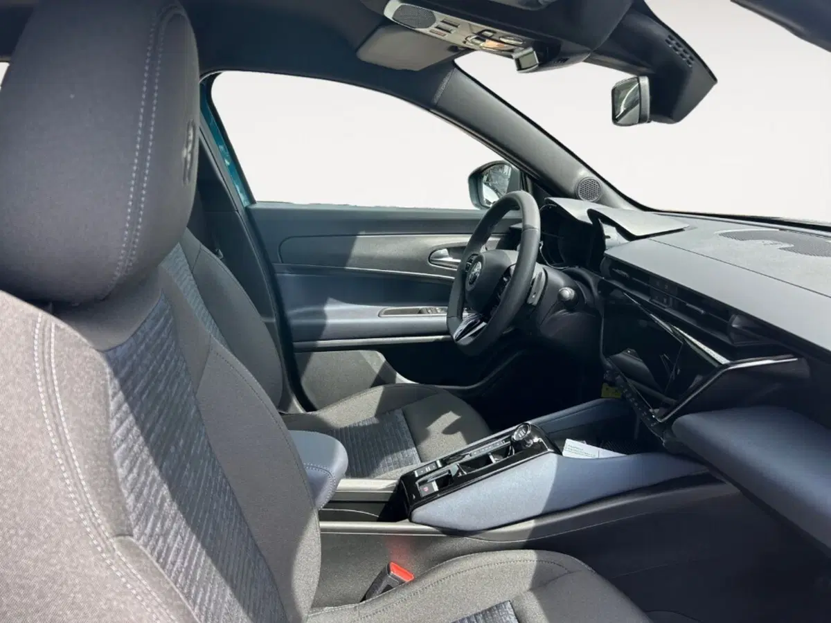 Alfa Romeo Junior nuova a Verona (8)