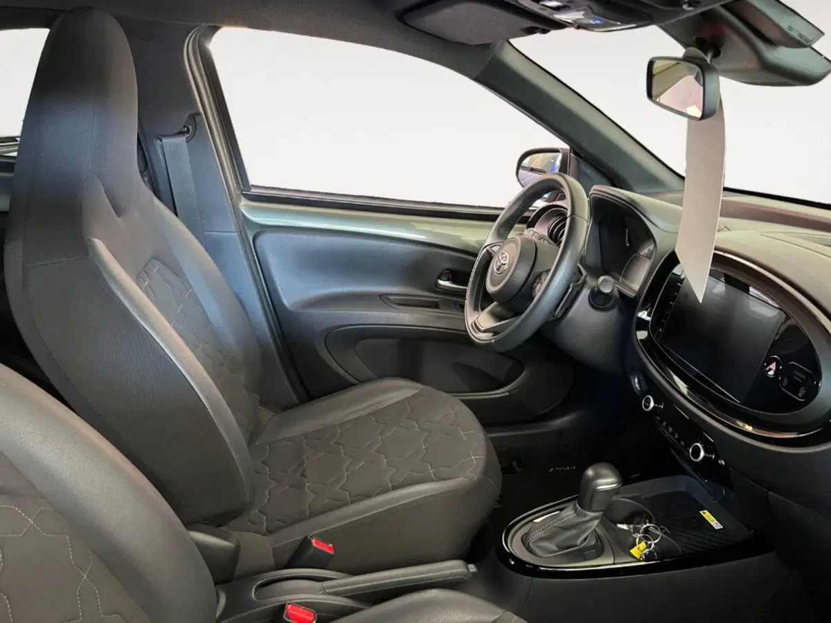 Toyota Aygo X usata a Verona (5)