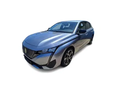 Peugeot 308 PureTech Turbo 130 S&amp;S Allure Pack del 2024 usata a Bari