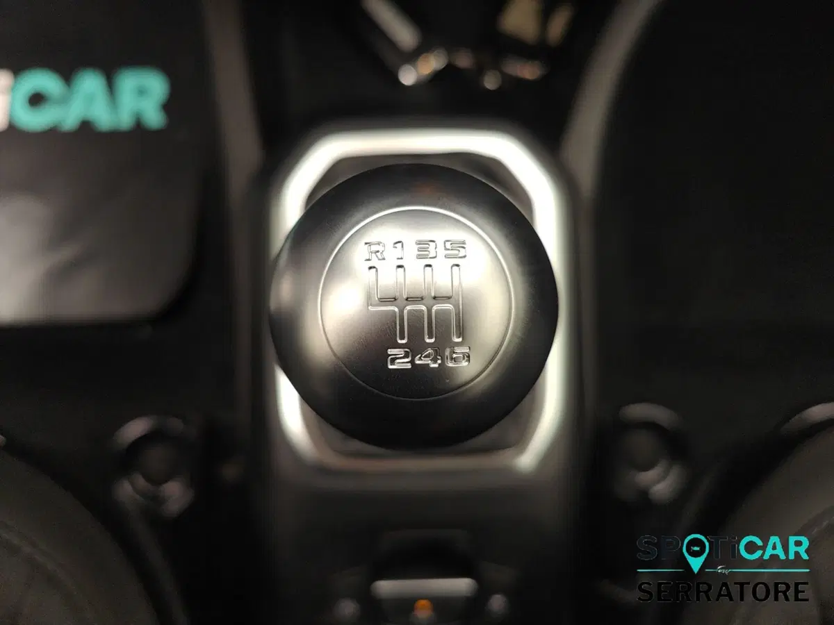 Jeep Renegade nuova a Como (10)