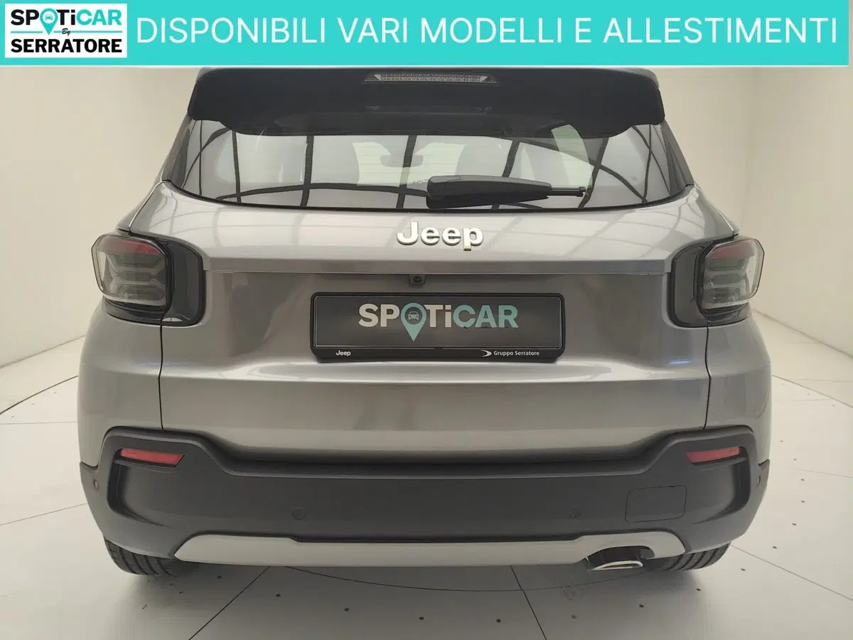 Jeep Avenger nuova a Como (7)