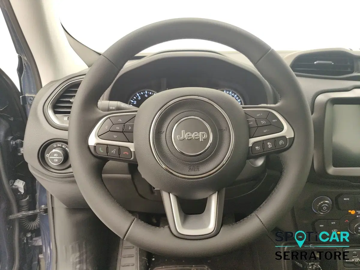 Jeep Renegade nuova a Como (16)