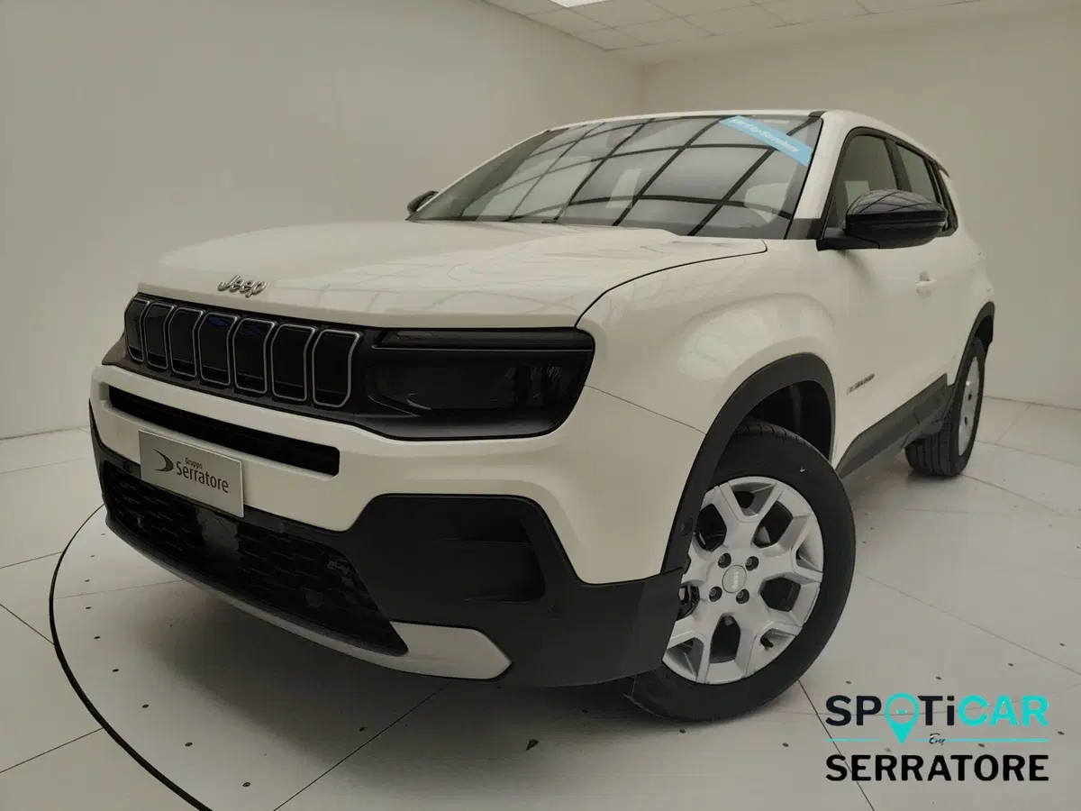 Jeep Avenger nuova a Como