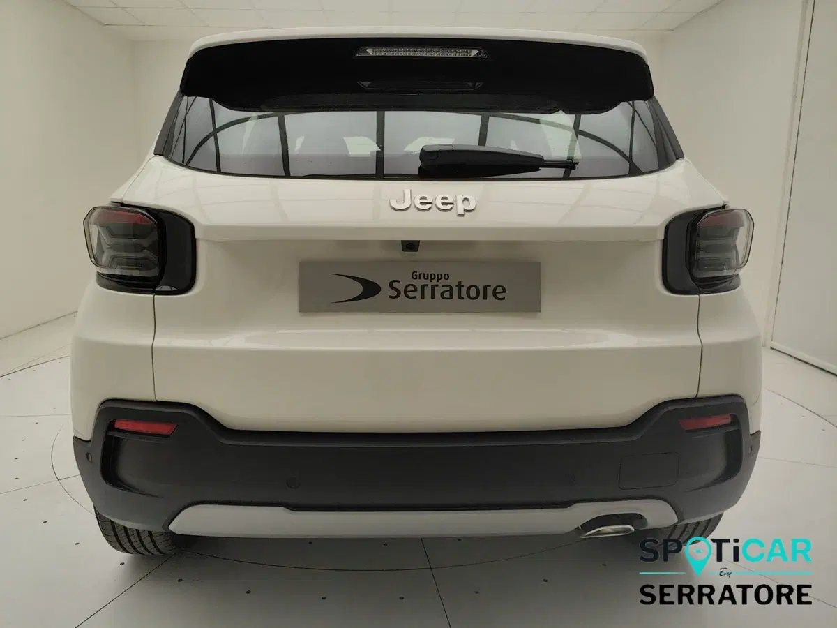 Jeep Avenger nuova a Como (5)