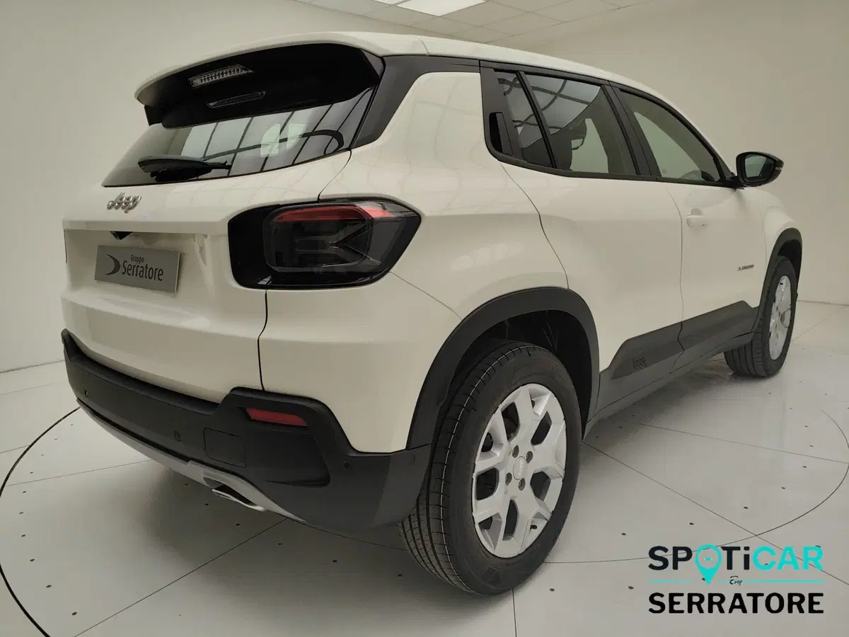 Jeep Avenger nuova a Como (6)