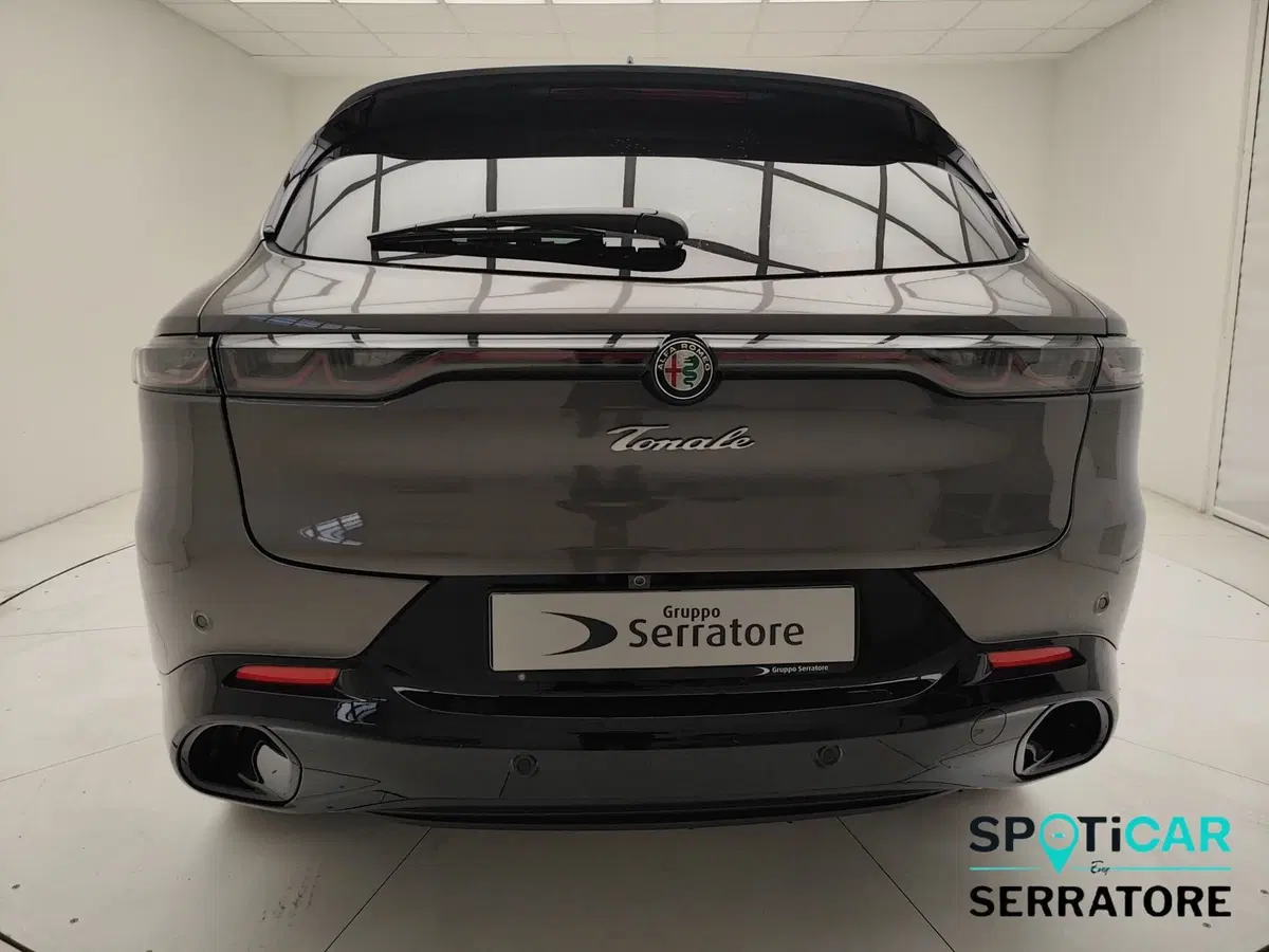 Alfa Romeo Tonale nuova a Como (5)